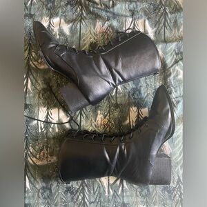 Foxblood Nancy boots